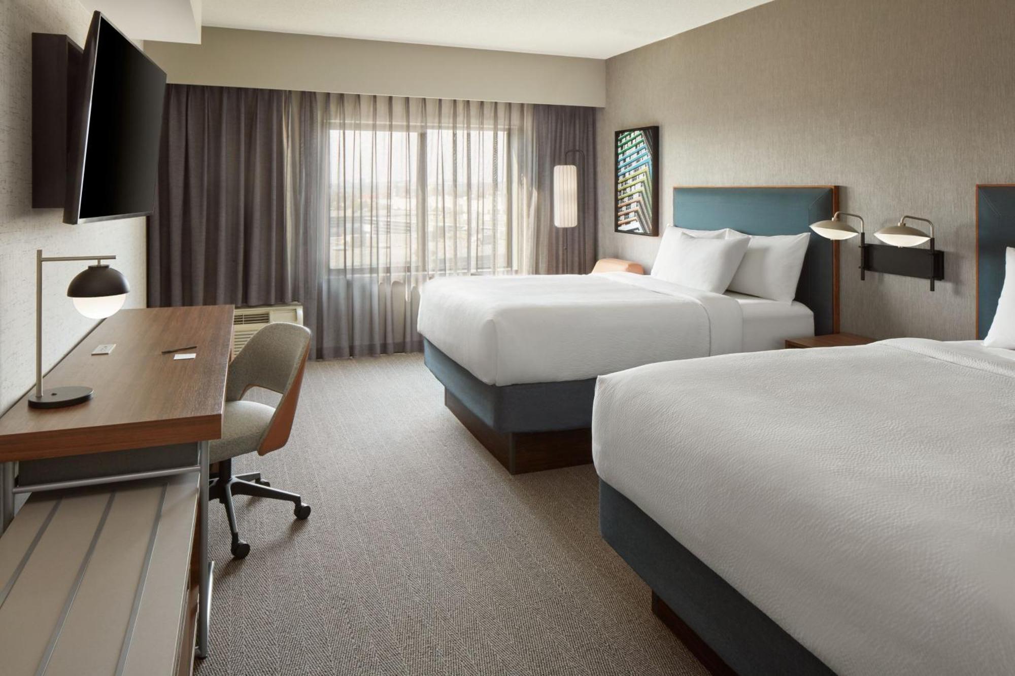 מלון Courtyard By Marriott Mississauga-Airport Corporate Centre West מראה חיצוני תמונה